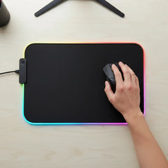 Alfombrilla RGB para Mouse – Iluminación LED Multicolor y Diseño Ultrafino